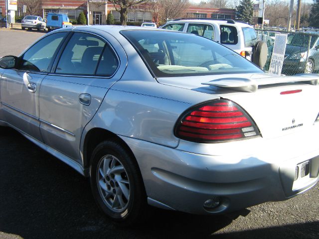 Pontiac Grand Am 2003 photo 2