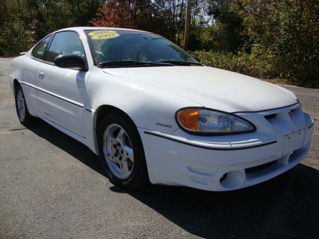 Pontiac Grand Am 4WD Supercrew Styleside 5-1/2 Ft Box XLT Coupe