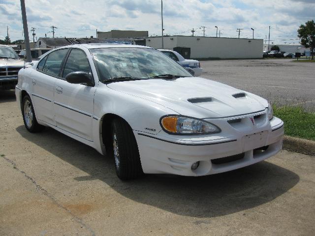Pontiac Grand Am Passion Sedan
