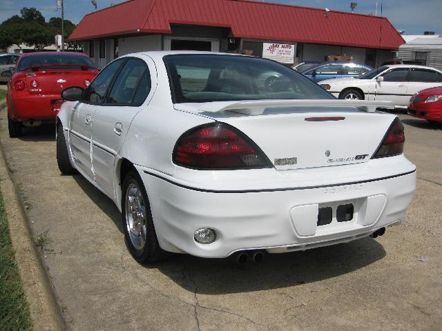 Pontiac Grand Am 2003 photo 1