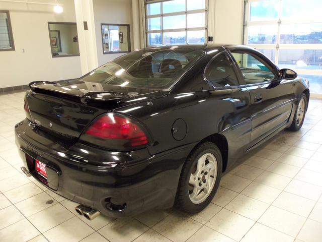 Pontiac Grand Am 2003 photo 2
