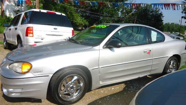 Pontiac Grand Am 2003 photo 1