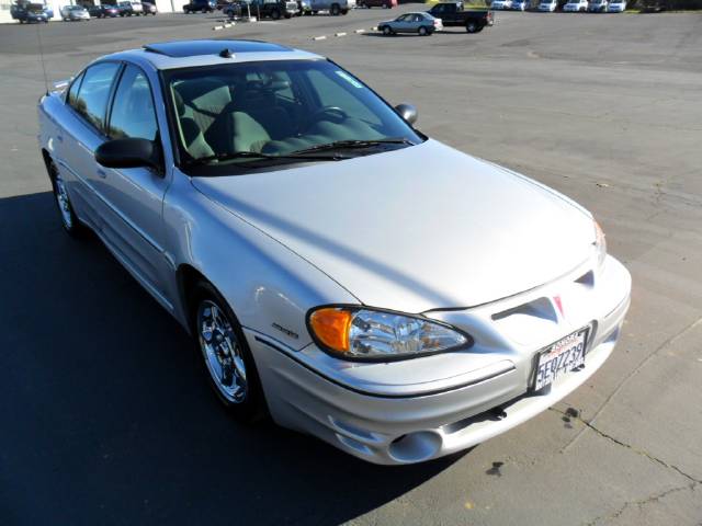 Pontiac Grand Am 2003 photo 1