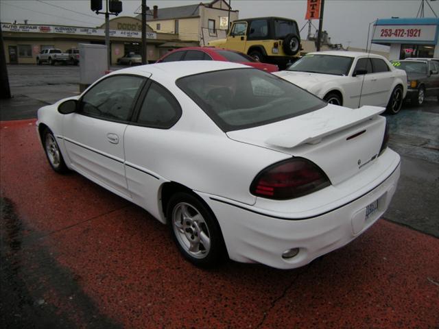 Pontiac Grand Am 2003 photo 2