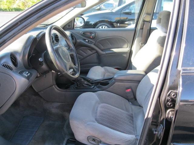 Pontiac Grand Am 2003 photo 1