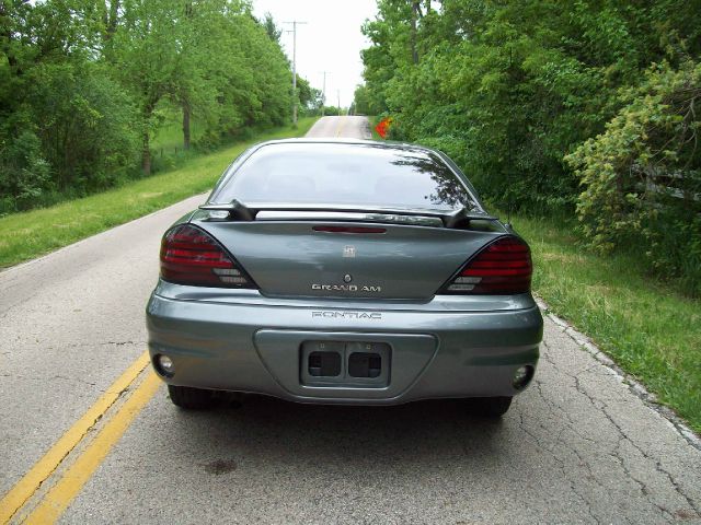 Pontiac Grand Am 2004 photo 12