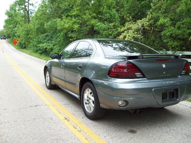 Pontiac Grand Am 2004 photo 8