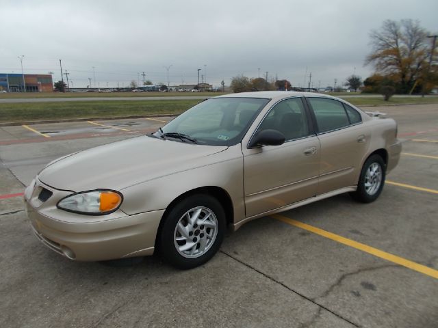 Pontiac Grand Am 2004 photo 1
