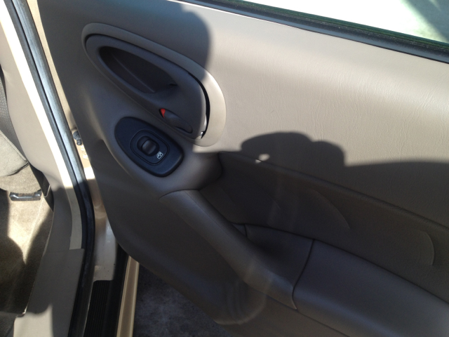 Pontiac Grand Am 2004 photo 10