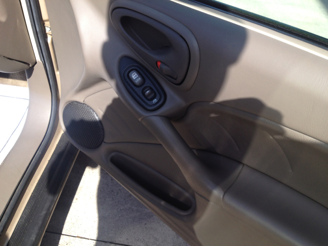 Pontiac Grand Am 2004 photo 18