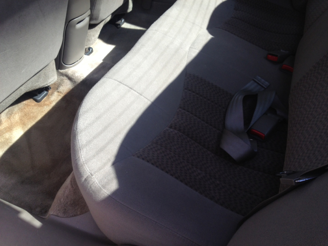 Pontiac Grand Am 2004 photo 2