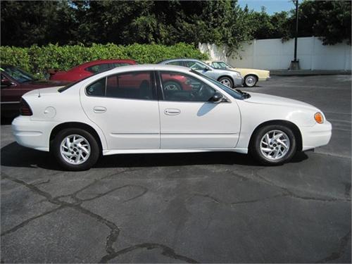 Pontiac Grand Am 2004 photo 2