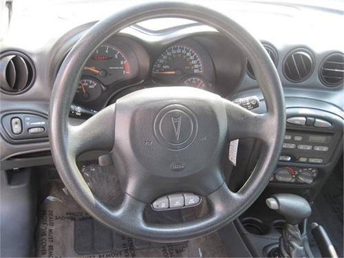 Pontiac Grand Am 2004 photo 3