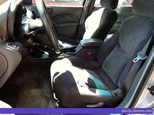 Pontiac Grand Am 2004 photo 1