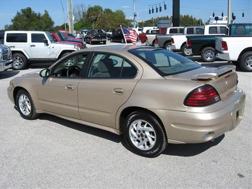 Pontiac Grand Am 2004 photo 1