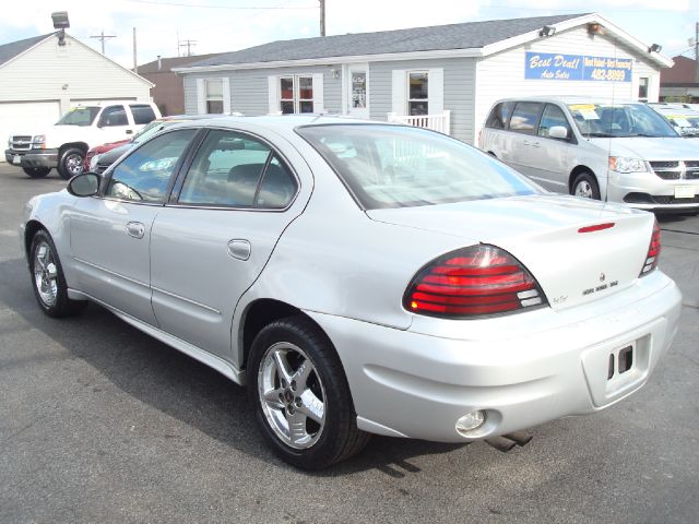 Pontiac Grand Am 2004 photo 1