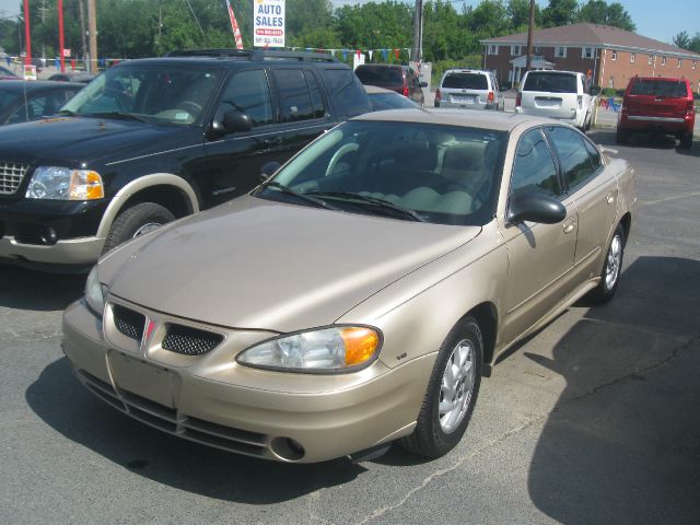 Pontiac Grand Am 2004 photo 1