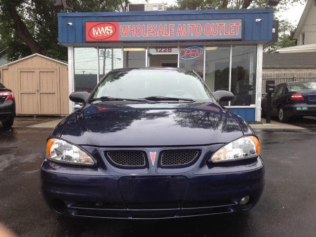 Pontiac Grand Am 2004 photo 2