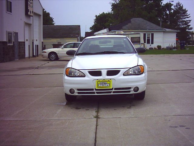 Pontiac Grand Am 2004 photo 1