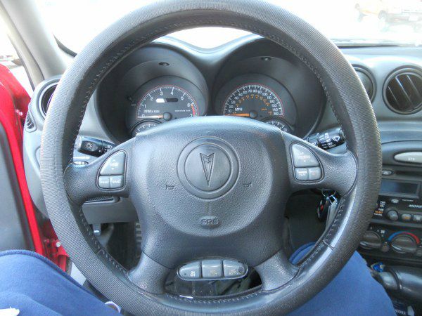 Pontiac Grand Am 2004 photo 2