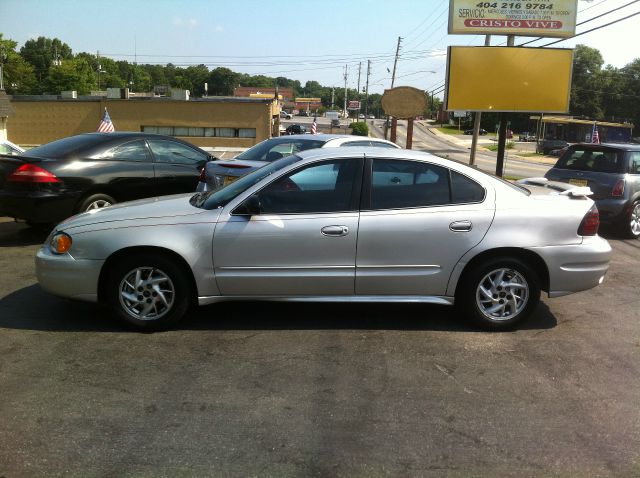 Pontiac Grand Am 2004 photo 2