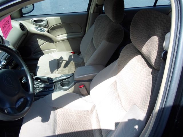 Pontiac Grand Am 2004 photo 2