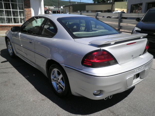 Pontiac Grand Am 2004 photo 1