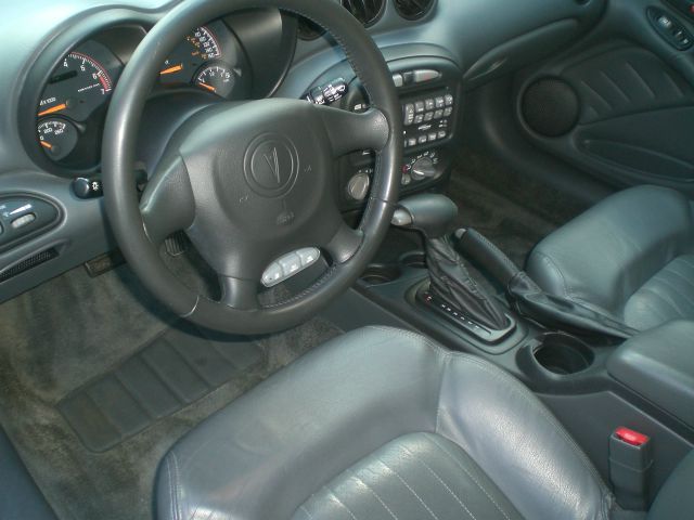 Pontiac Grand Am 2004 photo 2