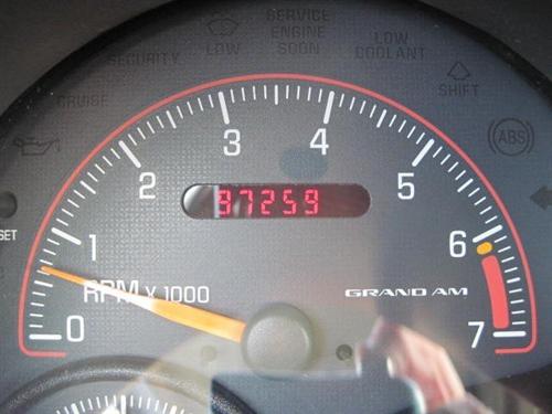 Pontiac Grand Am 2004 photo 1