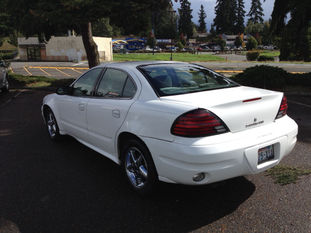 Pontiac Grand Am 2004 photo 1