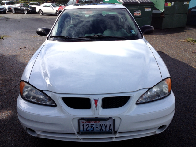 Pontiac Grand Am 2004 photo 2