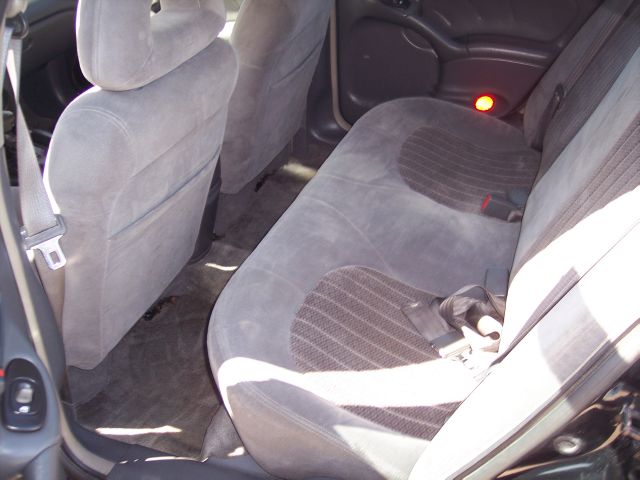 Pontiac Grand Am 2004 photo 16