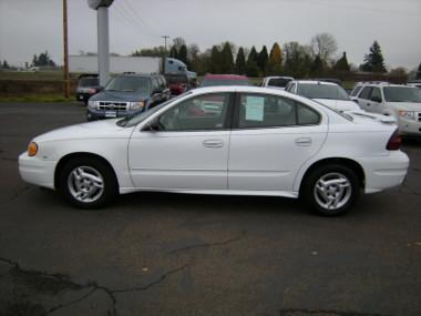 Pontiac Grand Am 2005 photo 1