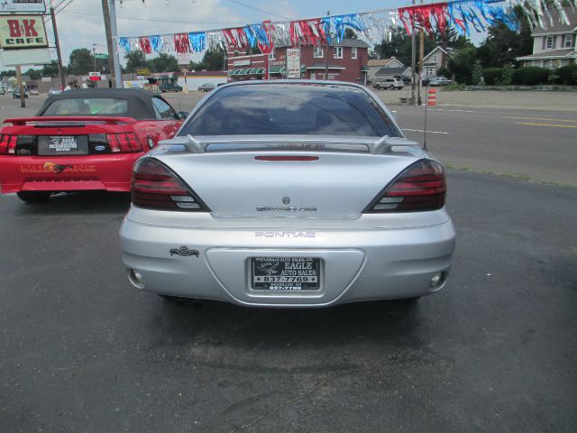 Pontiac Grand Am 2005 photo 2