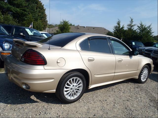 Pontiac Grand Am SE Sedan