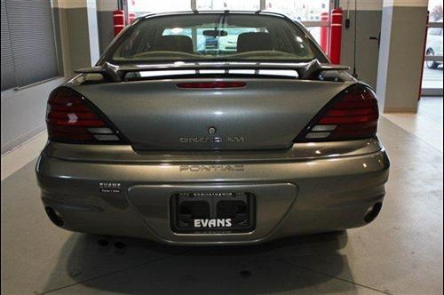 Pontiac Grand Am 2005 photo 2