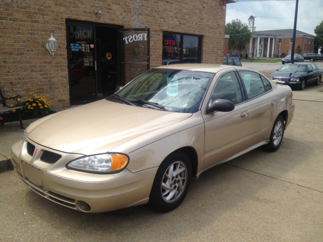 Pontiac Grand Am 2005 photo 2