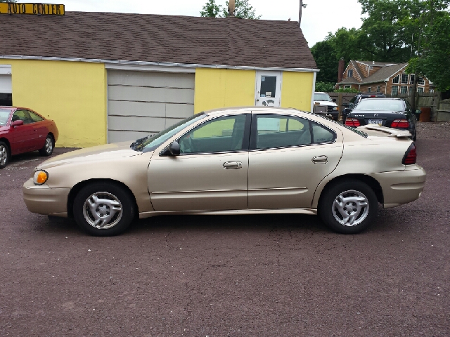Pontiac Grand Am 2005 photo 2