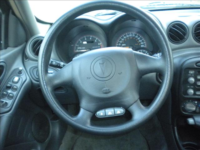 Pontiac Grand Am 2005 photo 1