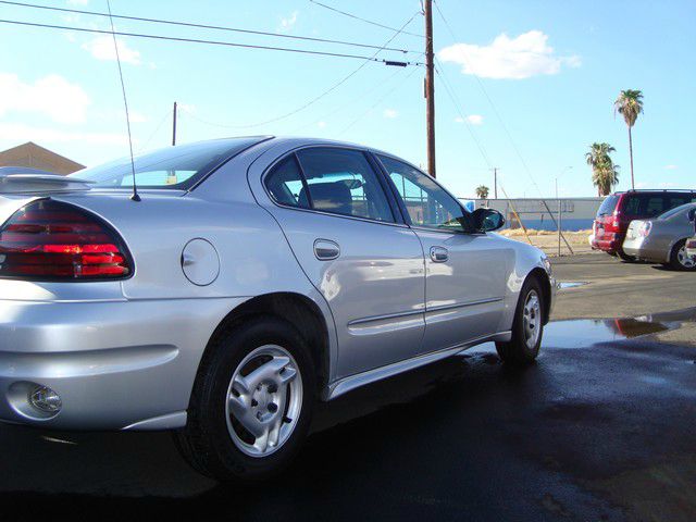 Pontiac Grand Am 2005 photo 1