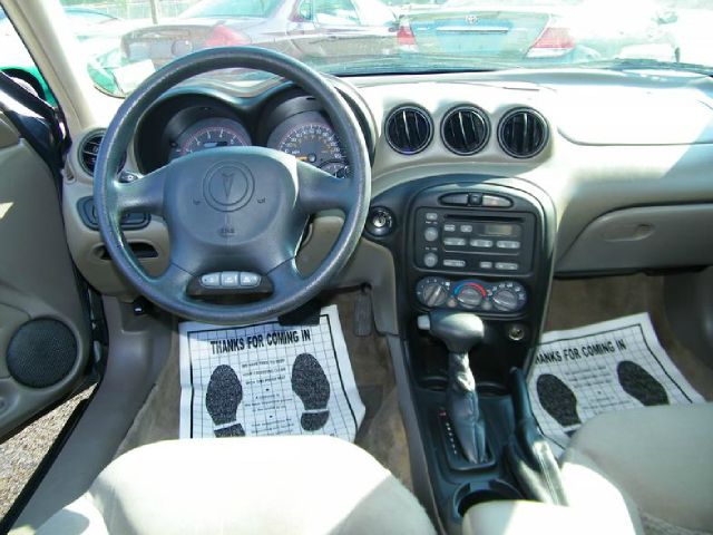 Pontiac Grand Am 2005 photo 3