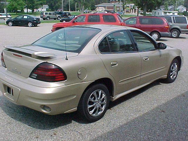 Pontiac Grand Am Sport -5 Speed-stick-4x4 Sedan