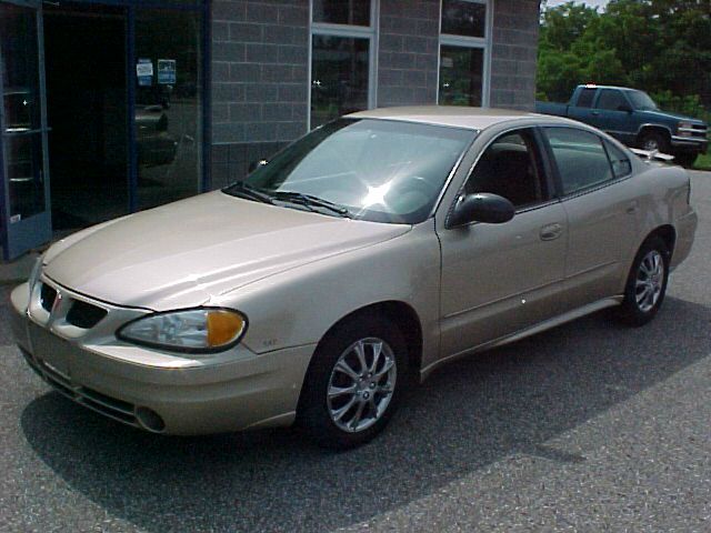 Pontiac Grand Am 2005 photo 2