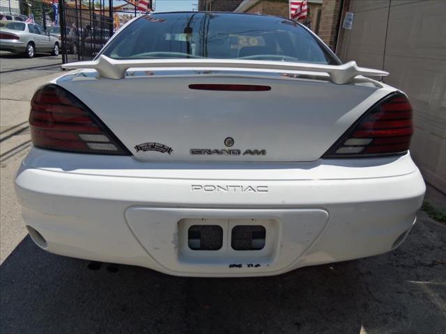 Pontiac Grand Am 2005 photo 9