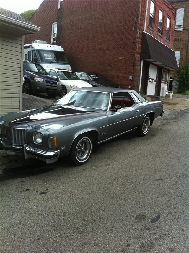 Pontiac Grand Prix 4dr Sdn V6 CVT 3.5 SR Coupe