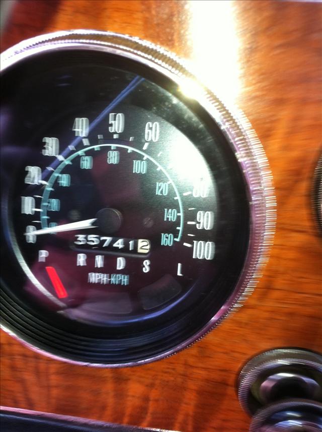 Pontiac Grand Prix 1975 photo 5