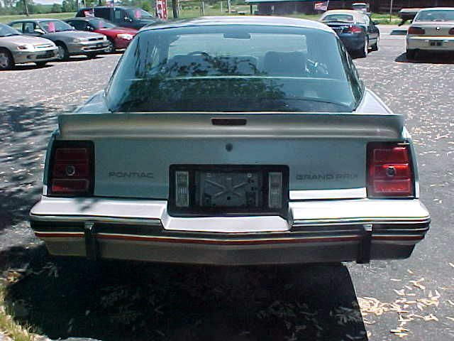 Pontiac Grand Prix 1986 photo 5