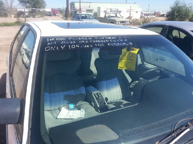 Pontiac Grand Prix 1990 photo 1