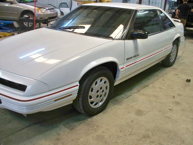 Pontiac Grand Prix 1991 photo 7
