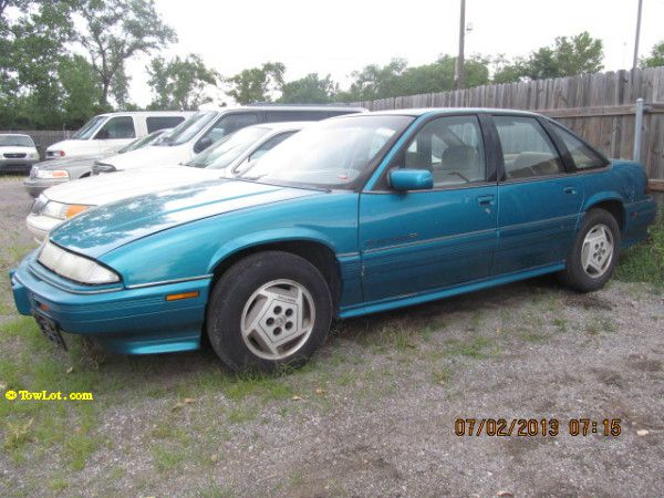 Pontiac Grand Prix 1994 photo 3